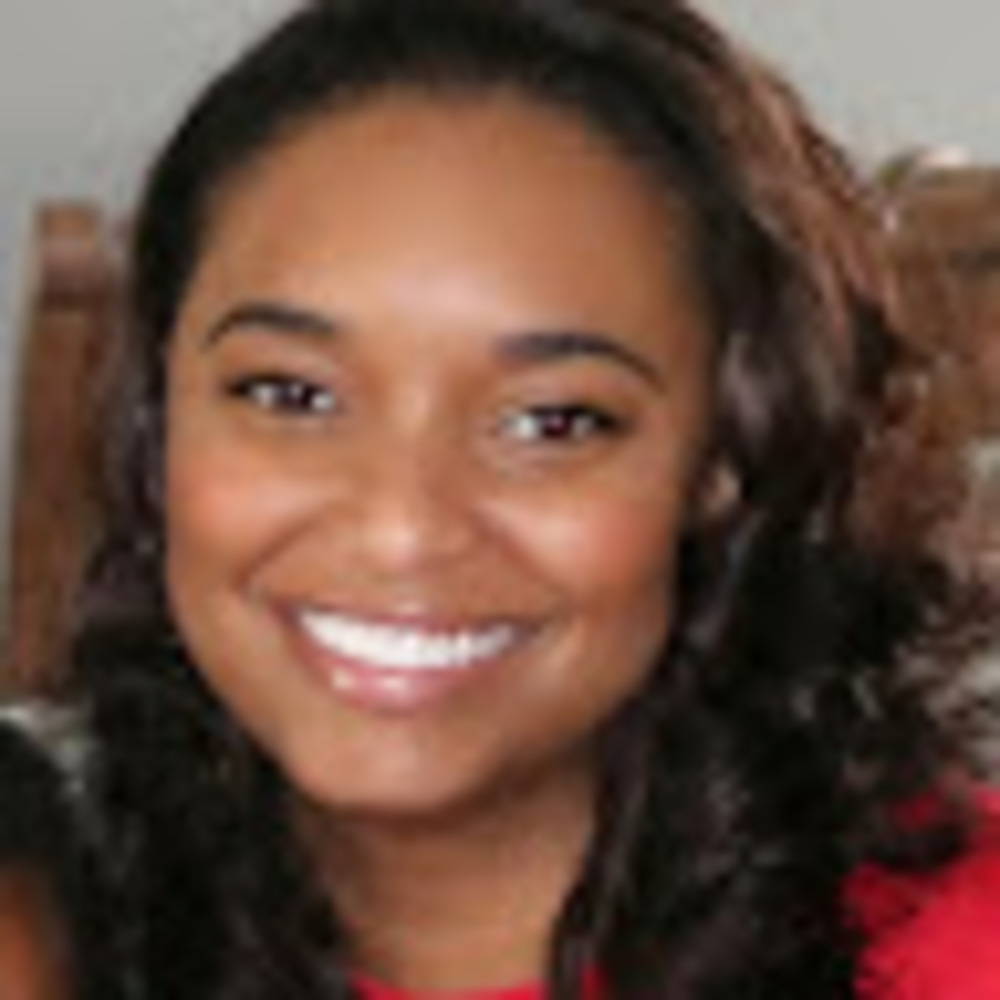 Meet your Posher, Tia